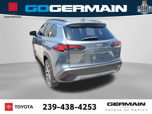 Certified 2023 Toyota Corolla Cross XLE w/ Convenience Package FWD image 9