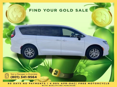 New 2026 Chrysler Pacifica Select image 6