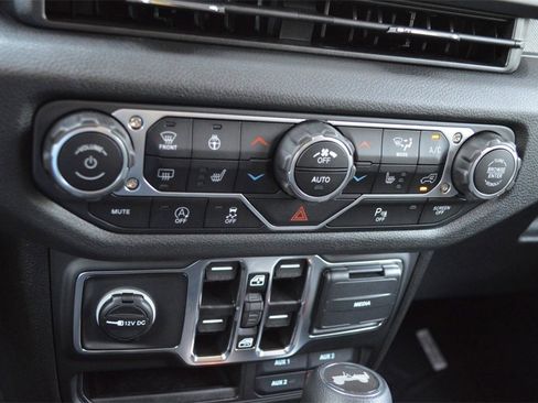 New 2025 Jeep Wrangler Sport S image 20