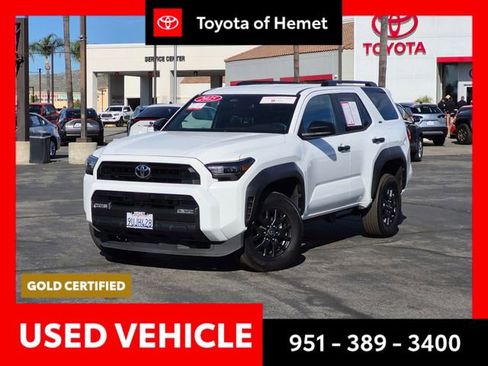 Used 2025 Toyota 4Runner SR5 image 1