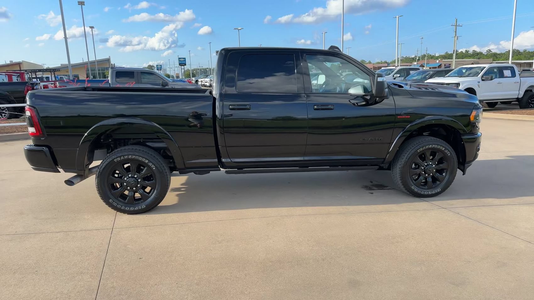 Used 2024 RAM 2500 Limited AWD/4WD image 8
