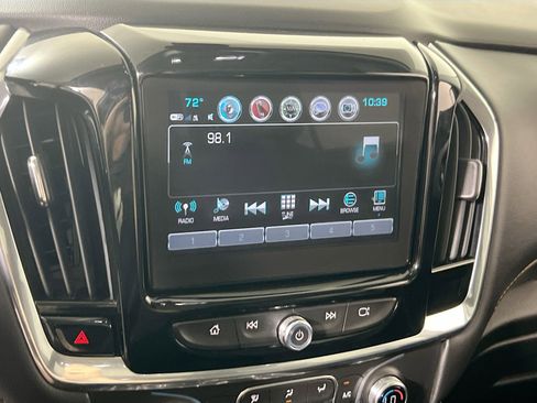 Used 2019 Chevrolet Traverse LT w/ LT Premium Package AWD/4WD image 15