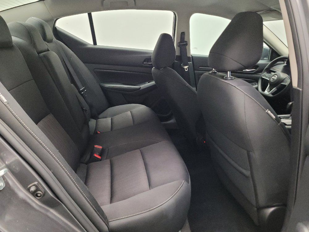 Used 2024 Nissan Altima 2.5 SV FWD image 19