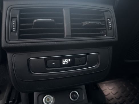 Used 2017 Audi Q7 2.0T Premium Plus image 20