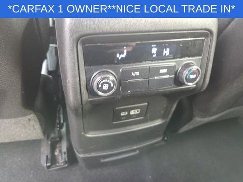 Used 2022 GMC Acadia SLE image 42