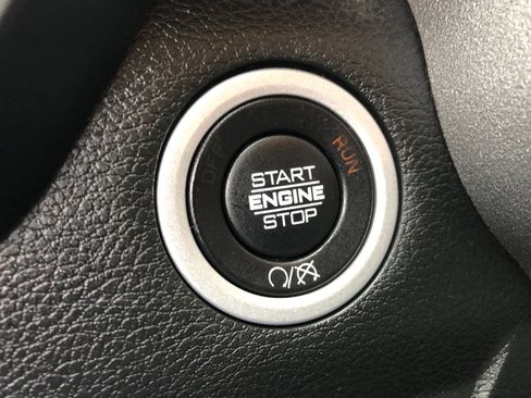 Used 2020 RAM 2500 Tradesman w/ Protection Group image 33