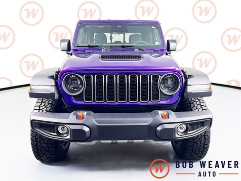 New 2026 Jeep Gladiator Mojave image 2