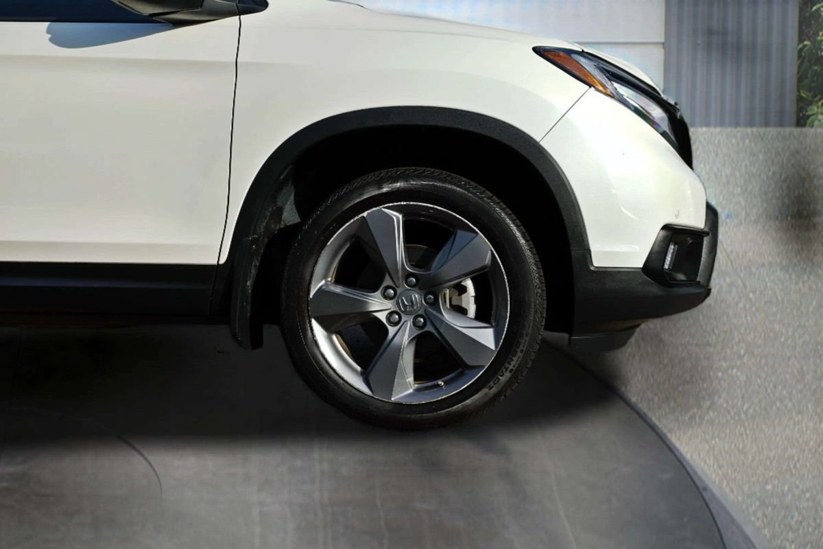 Used 2019 Honda Passport Touring image 9