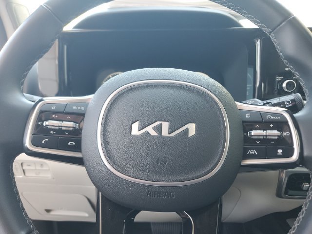 Used 2023 Kia Sorento SX AWD/4WD image 23