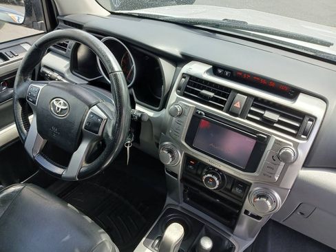 Used 2012 Toyota 4Runner SR5 w/ Premium Pkg AWD/4WD image 12