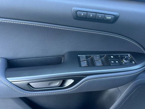 Used 2025 Lexus NX 350 AWD w/ Cold Area Package image 11