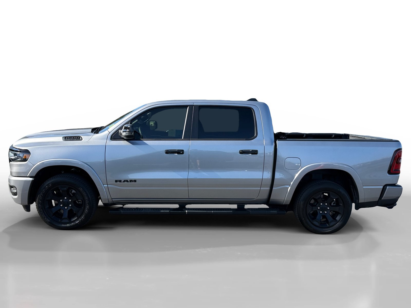 Used 2025 RAM 1500 Big Horn AWD/4WD image 2