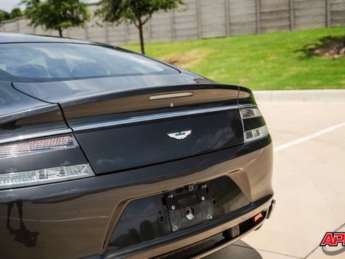 Used 2011 Aston Martin Rapide RWD image 31