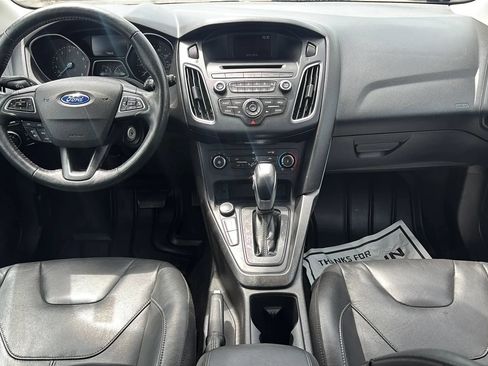 Used 2016 Ford Focus SE w/ Equipment Group 201A FWD image 43