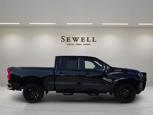 Used 2022 Chevrolet Silverado 1500 LT Trail Boss w/ Safety Package image 5