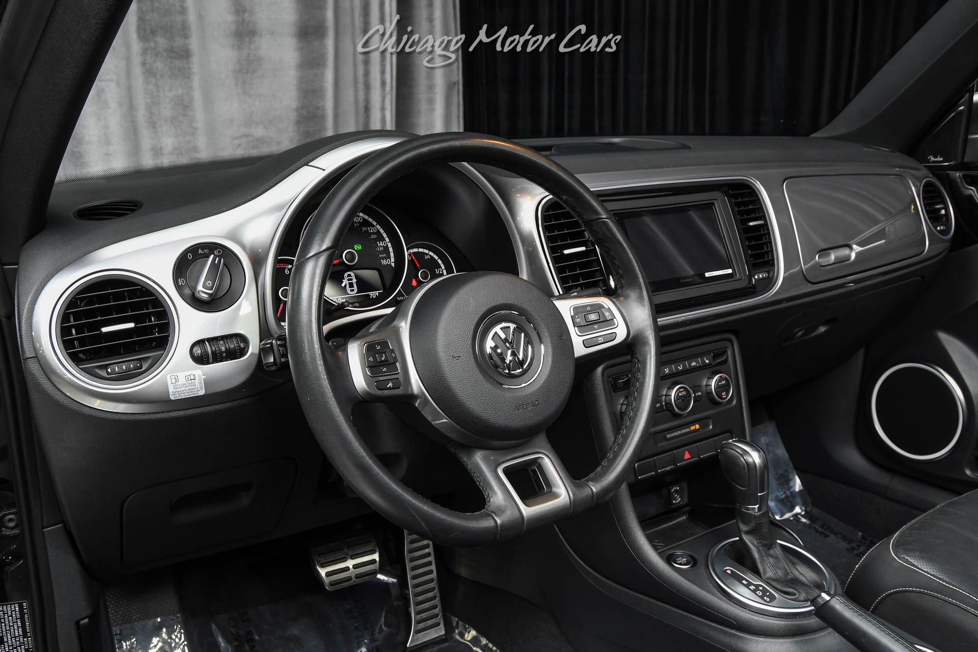 Used 2014 Volkswagen Beetle TDI FWD image 8