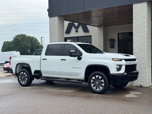 Used 2021 Chevrolet Silverado 2500 Custom w/ Custom Value Package AWD/4WD image 20