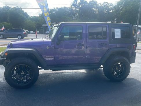 Used 2017 Jeep Wrangler Unlimited Sport w/ Quick Order Package 24S AWD/4WD image 3