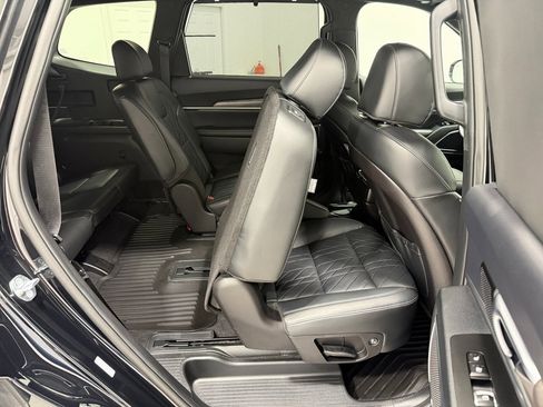 Used 2025 Kia Telluride SX Prestige X-Line image 37