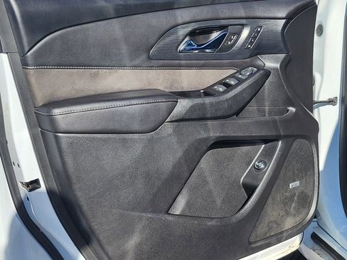 Used 2020 Chevrolet Traverse High Country image 33