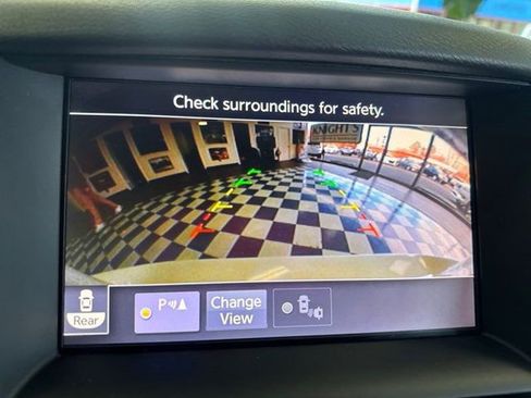 Used 2016 INFINITI Q50 3.0t Premium w/ Driver Assistance Package image 17