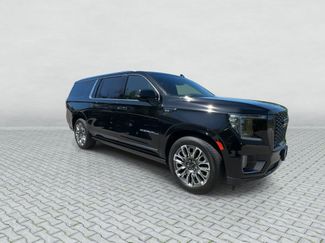 Used 2023 GMC Yukon XL Denali Ultimate AWD/4WD video 2