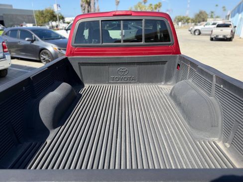 Used 2000 Toyota Tacoma PreRunner w/ Value Pkg RWD image 23