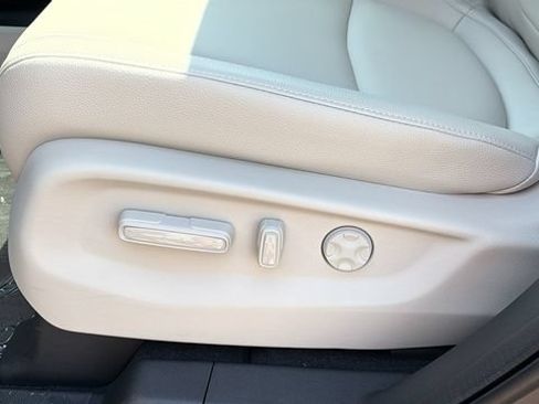 New 2026 Honda Odyssey EX-L image 10
