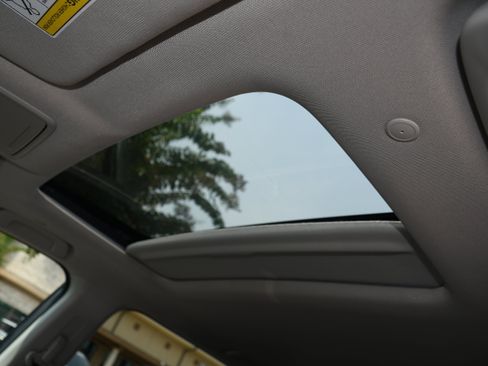 Certified 2025 Honda CR-V EX image 7