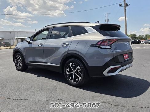 Used 2025 Kia Sportage EX w/ Premium Package FWD image 3