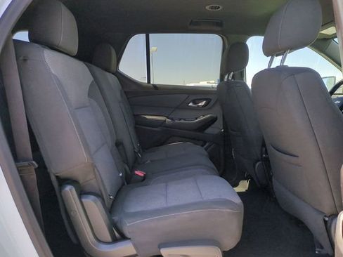 Used 2023 Chevrolet Traverse LT FWD image 33