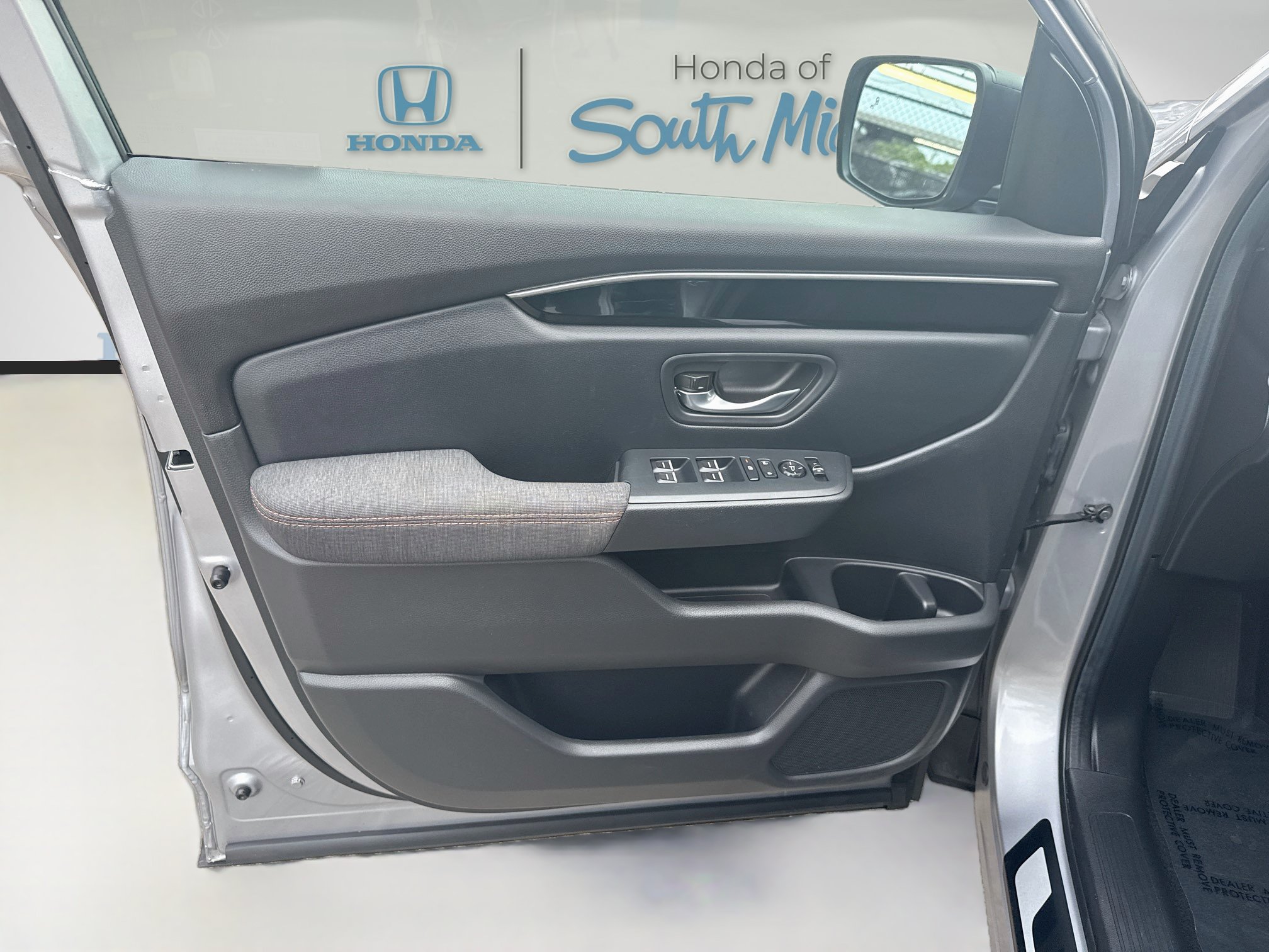 Certified 2024 Honda Pilot Sport image 19