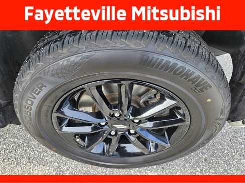 Used 2020 Dodge Journey SE w/ SE Popular Equipment Group image 13