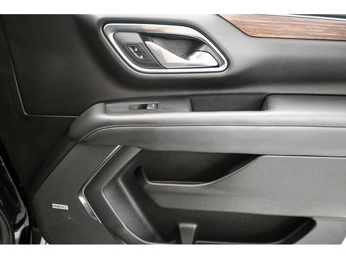 Used 2023 Chevrolet Tahoe High Country AWD/4WD image 18