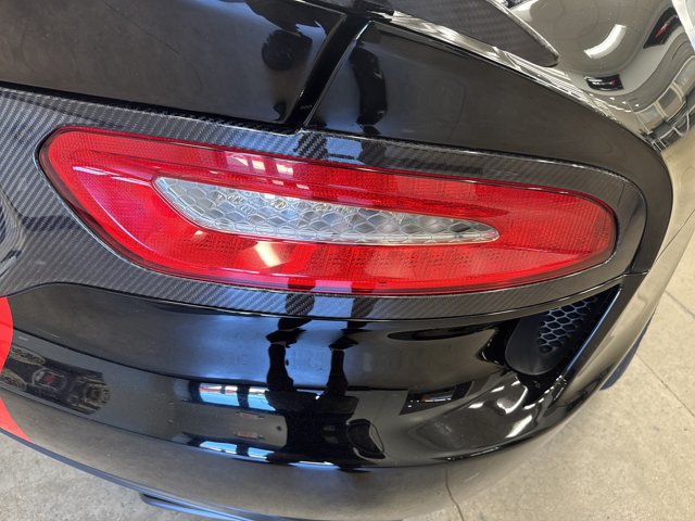 Used 2014 SRT Viper GTS w/ Exterior Carbon Fiber Package RWD image 20