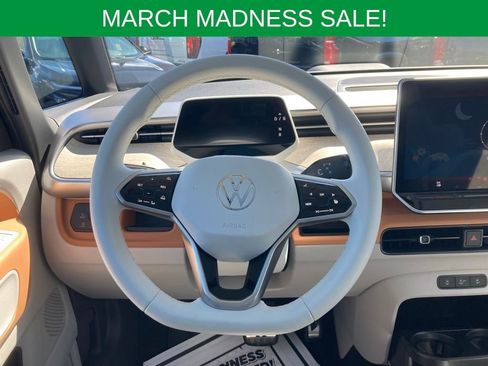 Used 2025 Volkswagen ID. Buzz 1st Edition image 14