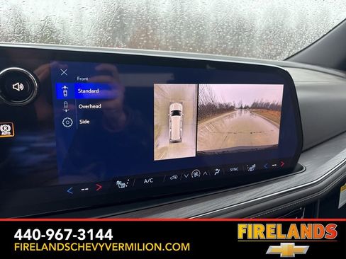 New 2026 Chevrolet Suburban Z71 w/ Z71 Off-Road Package image 32