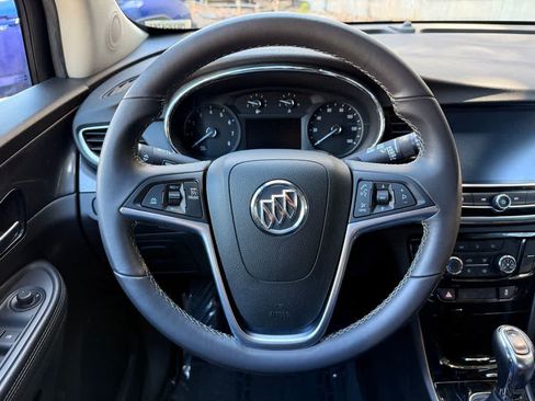 Used 2021 Buick Encore Preferred w/ Safety Package AWD/4WD image 15