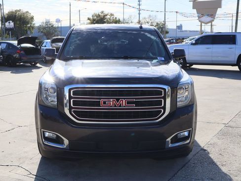 Certified 2016 GMC Yukon SLT w/ HD Trailering Package AWD/4WD image 4
