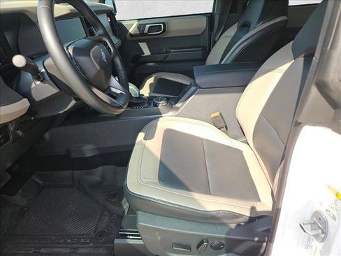 Used 2024 Ford Bronco Wildtrak AWD/4WD image 13