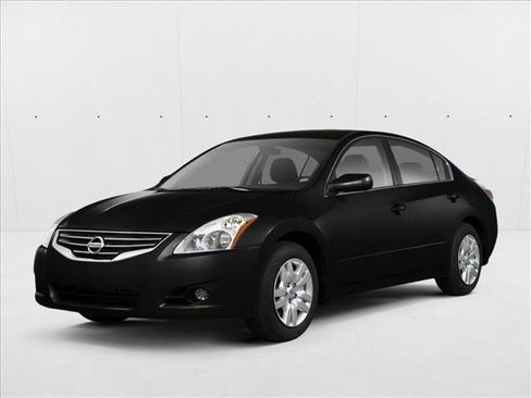 Used 2010 Nissan Altima 2.5 SL w/ SL Pkg image 1