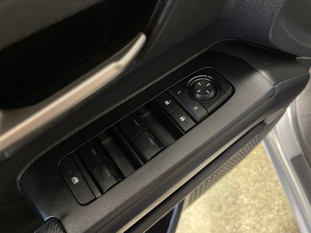Certified 2024 Toyota Tacoma TRD Sport RWD image 16