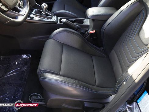 Used 2017 Ford Focus RS image 18
