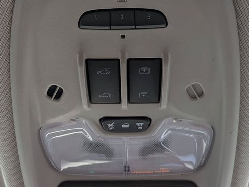 Used 2023 Buick Encore GX Essence w/ Experience Buick Package AWD/4WD image 22