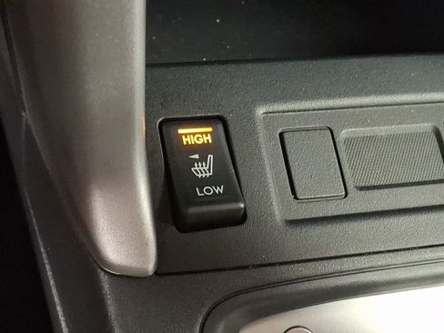 Used 2016 Subaru Forester 2.5i Premium image 20