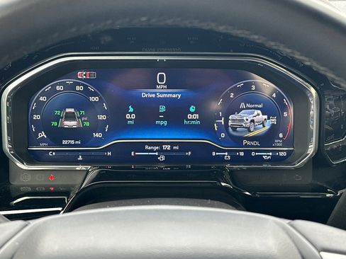 Used 2025 Chevrolet Silverado 2500 LT w/ Convenience Package image 29