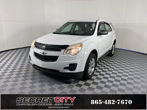 Used 2015 Chevrolet Equinox LS image 3