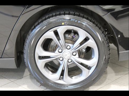 Certified 2023 Honda Accord EX image 12