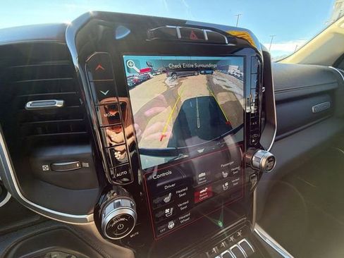 Used 2021 RAM 1500 Laramie image 15