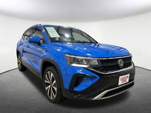 Used 2024 Volkswagen Taos SE image 7